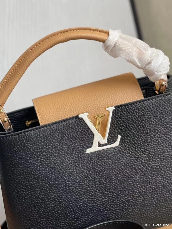 AAA Replica Ru CAPUCINES Louis Vuitton MM 0810